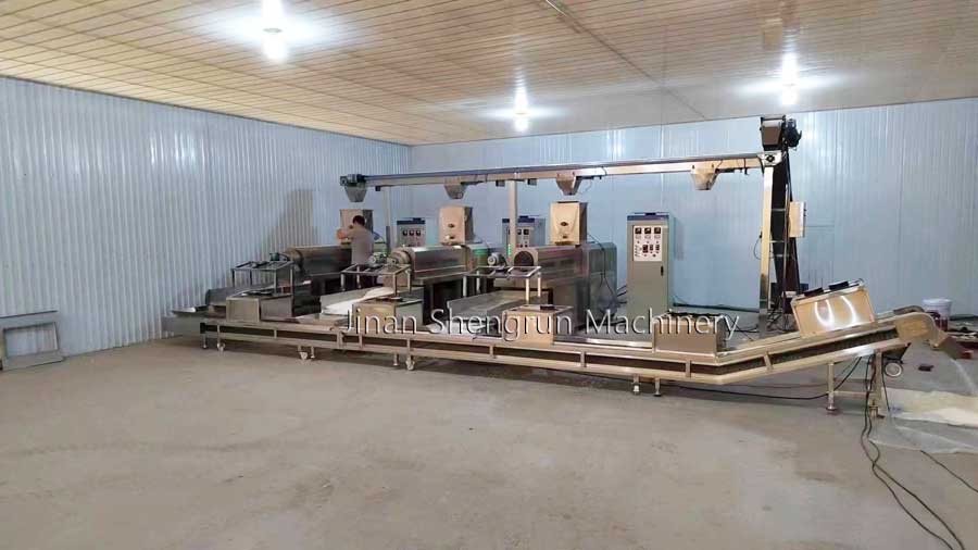 машина для производства панировочных сухарей.jpg